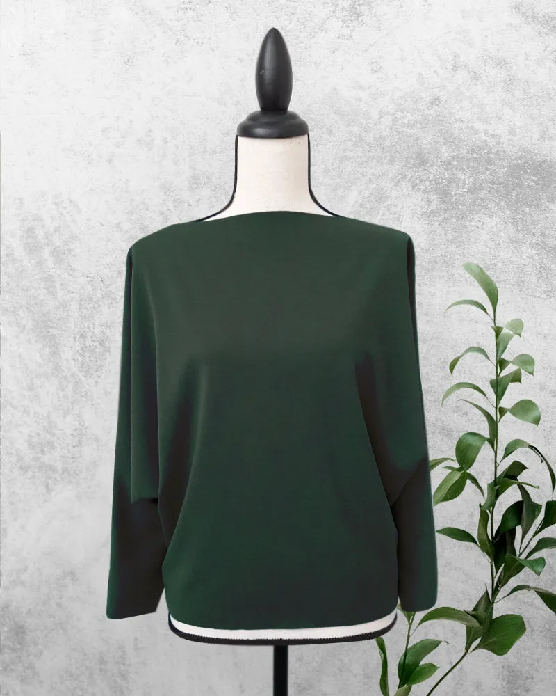 Ceretti Batwing Sleeves Neocrepe Top