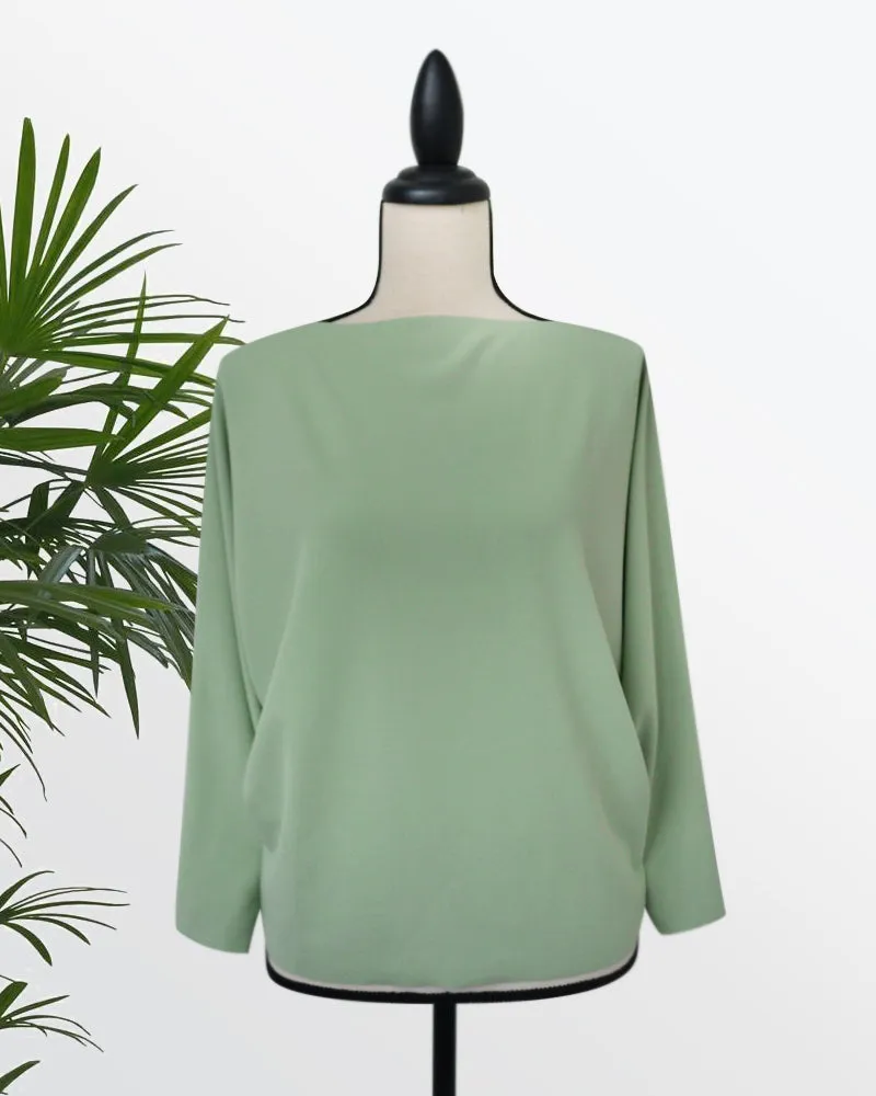 Ceretti Batwing Sleeves Neocrepe Top