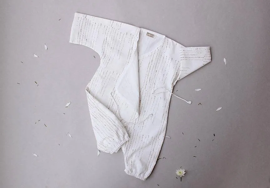 Humming Dots Newborn Romper